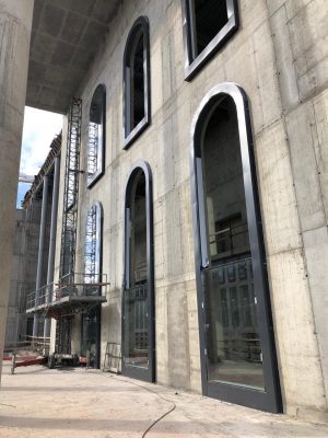 photo_5375250175259438138_y